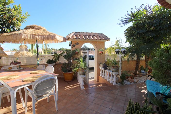 Image No.23-2 Bed Villa for sale