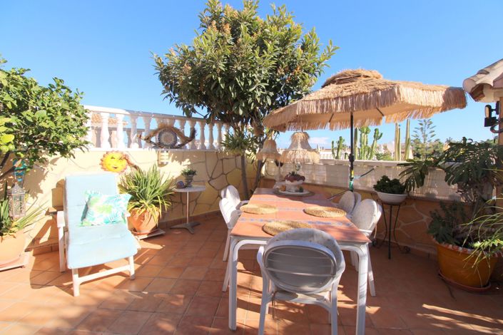 Image No.24-2 Bed Villa for sale