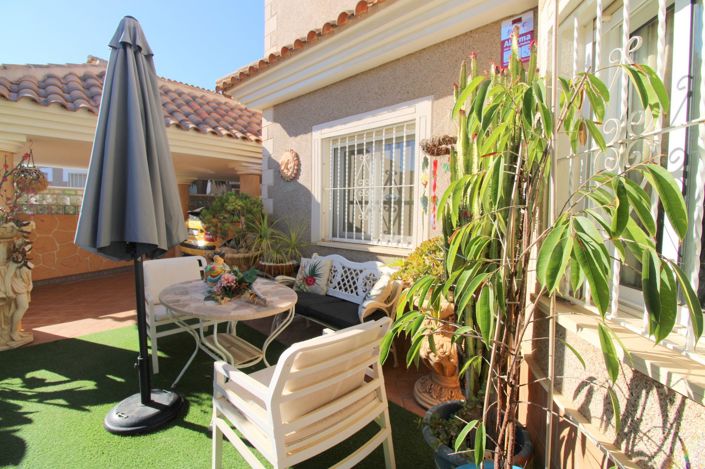 Image No.26-2 Bed Villa for sale