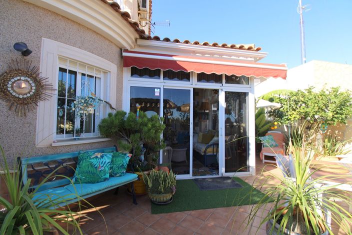 Image No.5-2 Bed Villa for sale