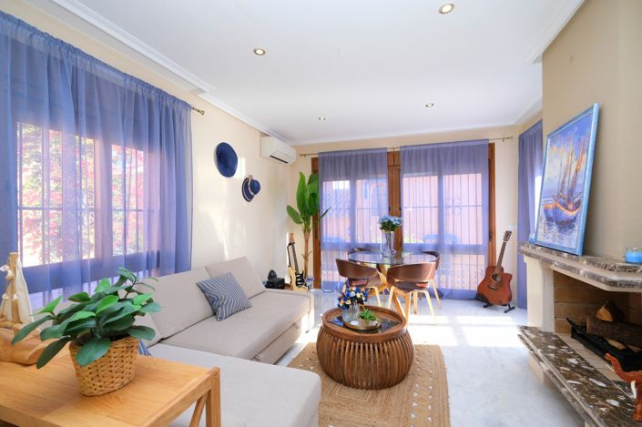 Image No.6-3 Bed Villa for sale