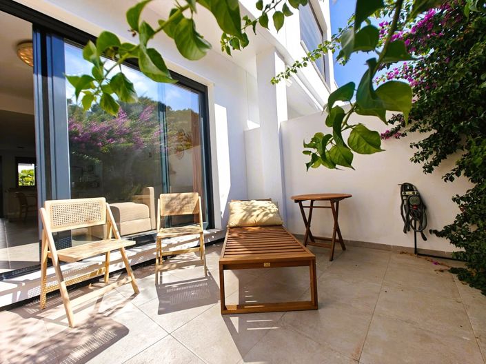 Image No.6-3 Bed Property for sale