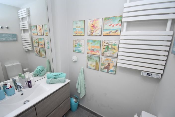 Image No.21-3 Bed Villa for sale