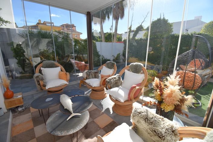 Image No.35-3 Bed Villa for sale