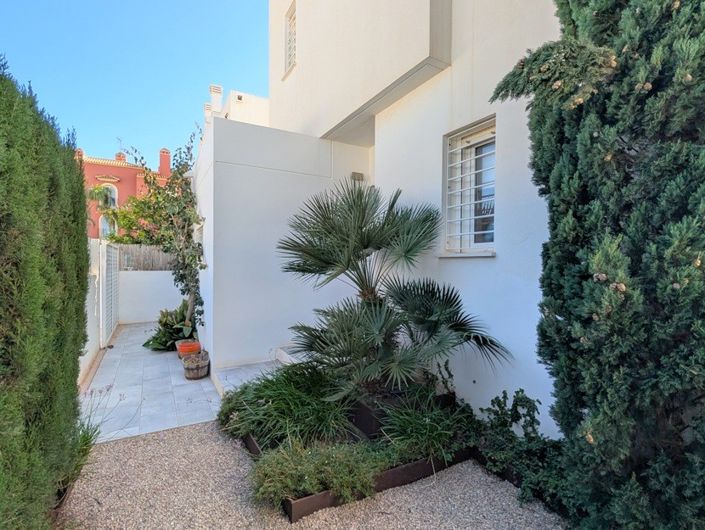 Image No.38-3 Bed Villa for sale