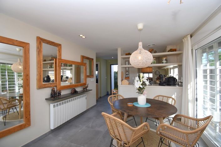 Image No.6-3 Bed Villa for sale