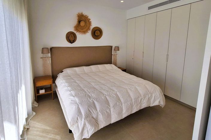 Image No.13-3 Bed Villa for sale