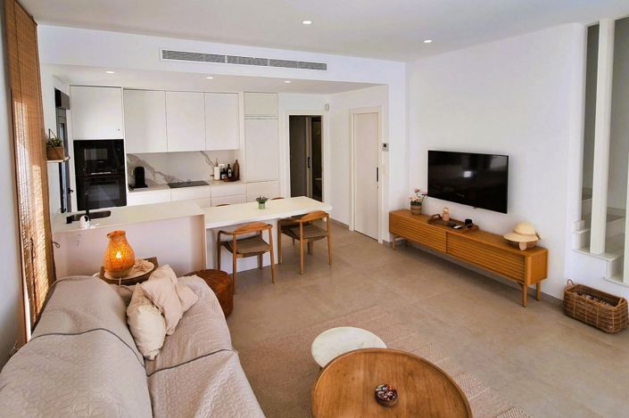 Image No.7-3 Bed Villa for sale