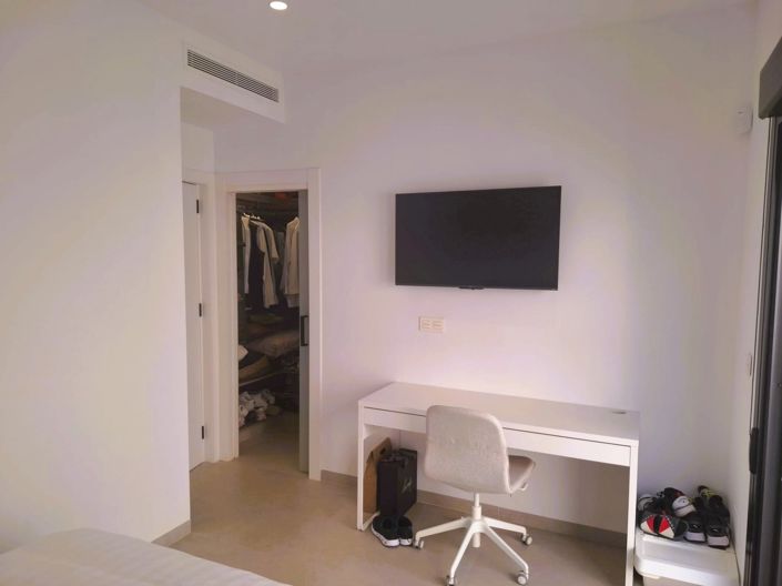 Image No.9-3 Bed Villa for sale