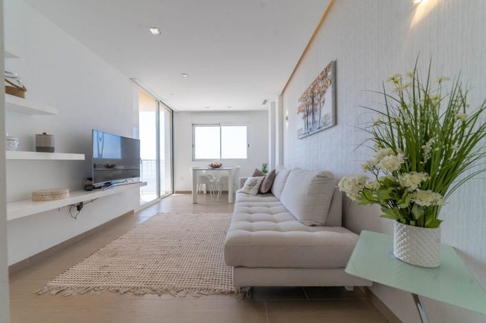 Image No.7-2 Bed Property for sale