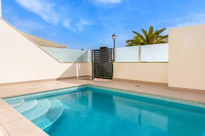 Image No.2-2 Bed Property for sale