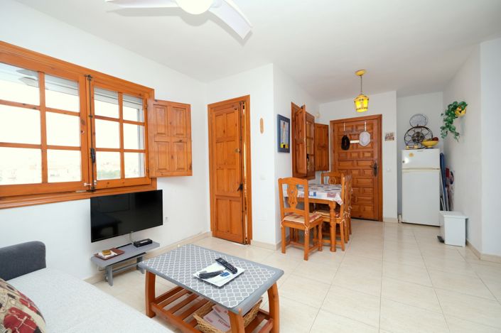 Image No.2-2 Bed Property for sale