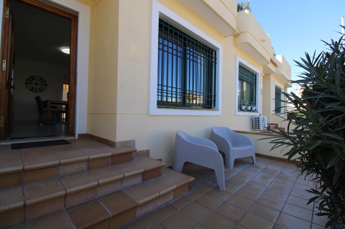 Image No.6-2 Bed Townhouse for sale