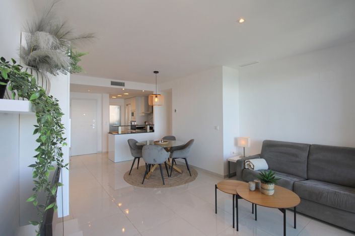 Image No.2-Appartement de 2 chambres à vendre à Punta Prima