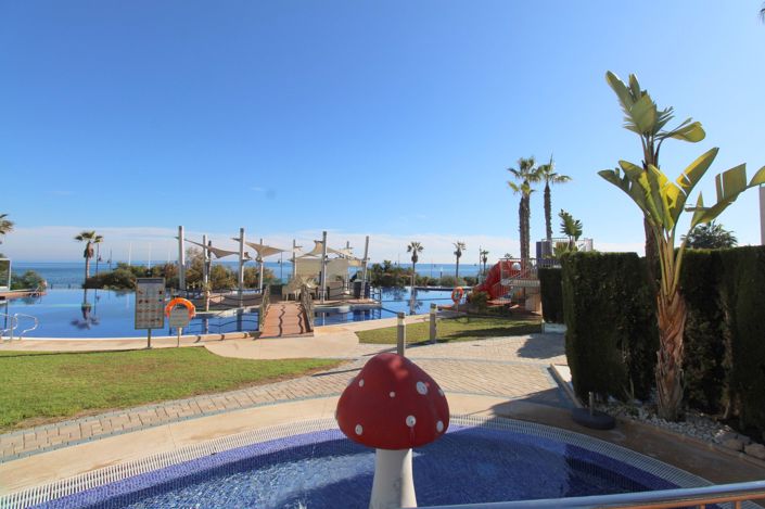 Image No.21-Appartement de 2 chambres à vendre à Punta Prima