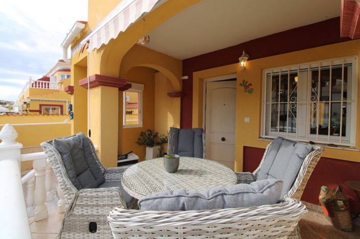 Image No.14-2 Bed Townhouse for sale