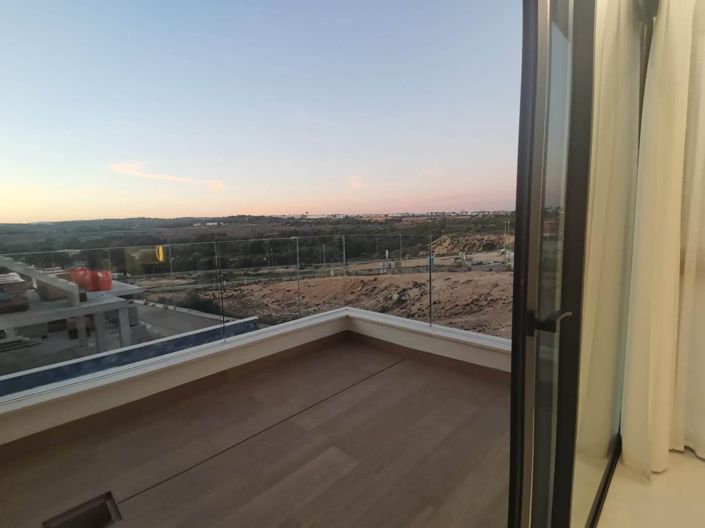 Image No.14-Villa de 6 chambres à vendre à Cabo Roig