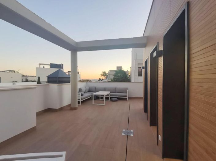 Image No.24-Villa de 6 chambres à vendre à Cabo Roig