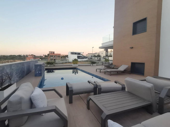 Image No.7-6 Bed Villa for sale