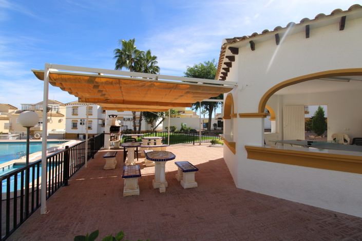 Image No.19-1 Bed Property for sale