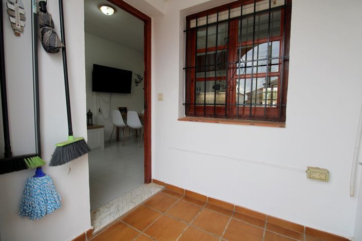 Image No.7-1 Bed Property for sale