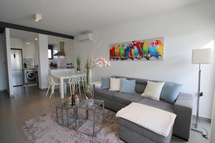 Image No.2-2 Bed Property for sale