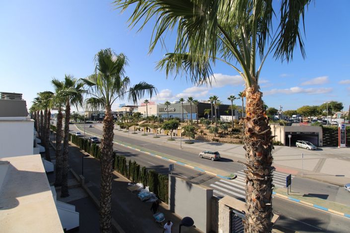 Image No.23-2 Bed Property for sale