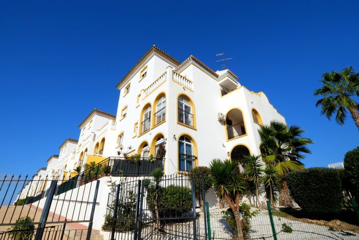 Image No.2-2 Bed Property for sale