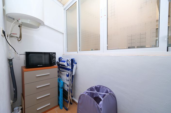 Image No.8-2 Bed Property for sale