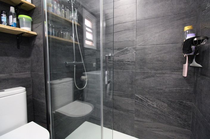 Image No.16-3 Bed Property for sale