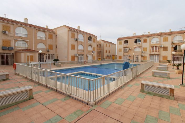 Image No.2-3 Bed Property for sale