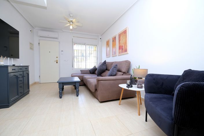 Image No.5-3 Bed Townhouse for sale