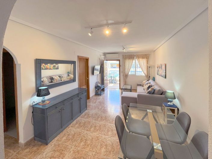 Image No.5-2 Bed Property for sale