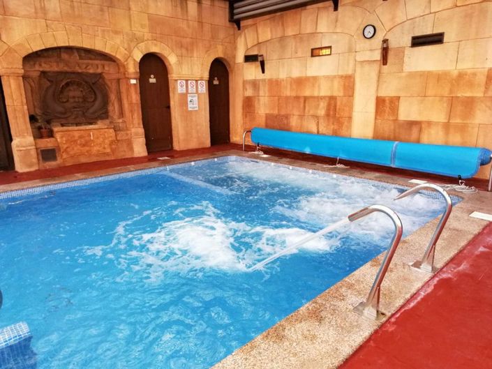 Image No.18-2 Bed Townhouse for sale