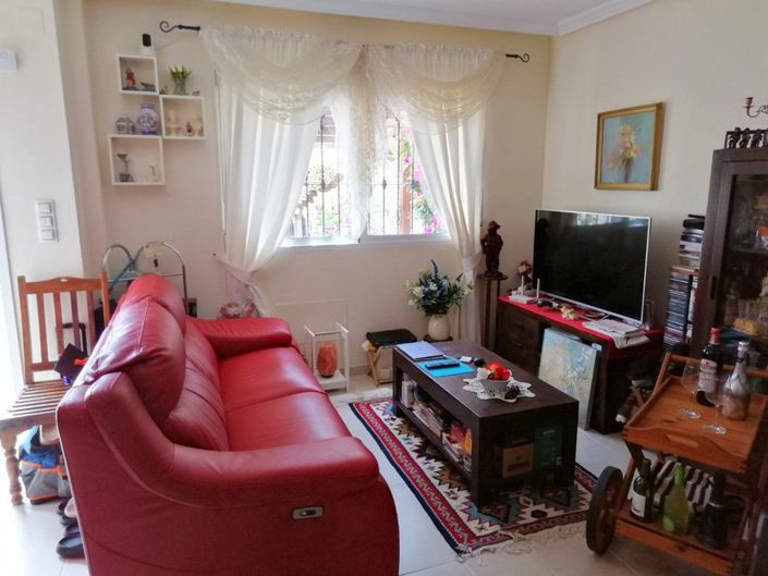 Image No.5-2 Bed Townhouse for sale