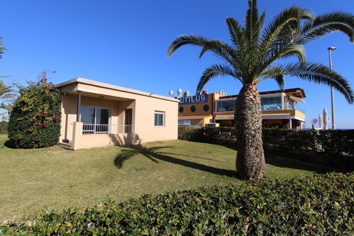 Image No.24-3 Bed Apartment for sale
