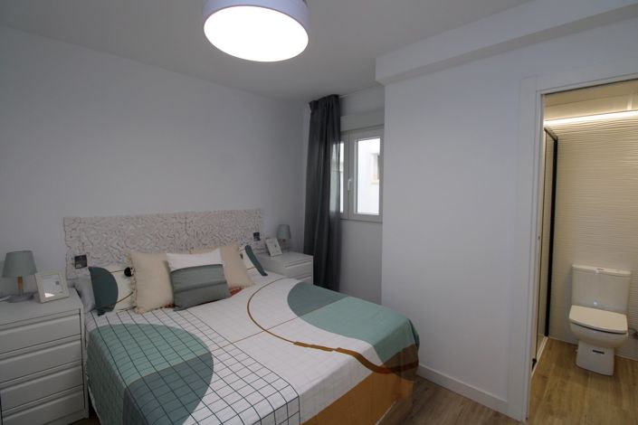 Image No.6-3 Bed Apartment for sale