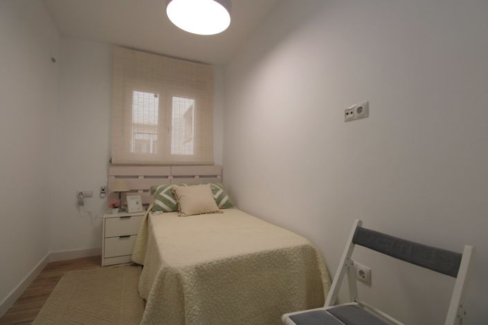 Image No.9-3 Bed Apartment for sale