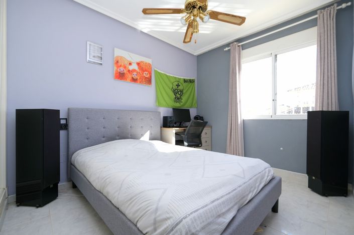 Image No.12-4 Bed Villa for sale