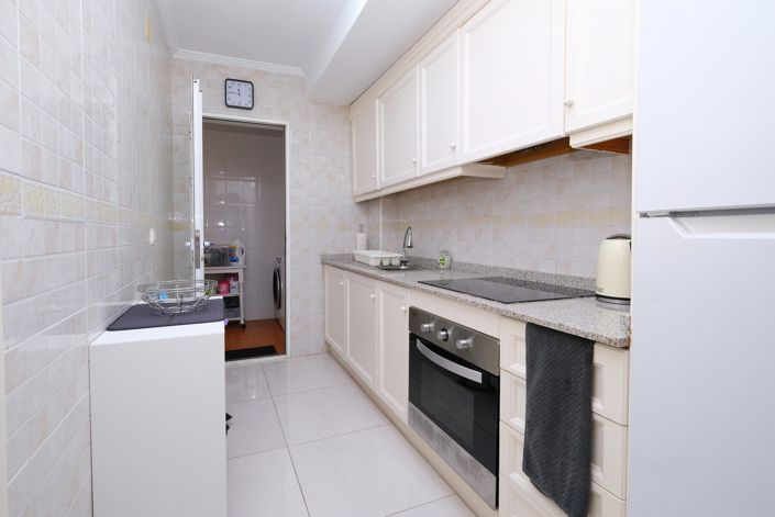 Image No.7-2 Bed Property for sale