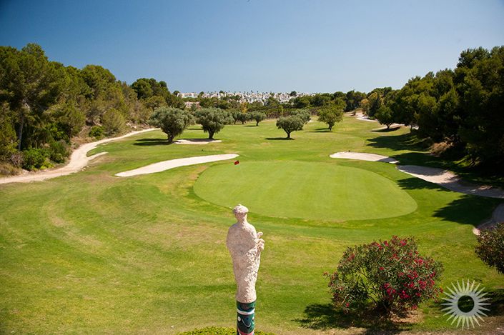 Image No.27-3 Bed Townhouse for sale