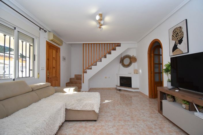 Image No.4-3 Bed Townhouse for sale