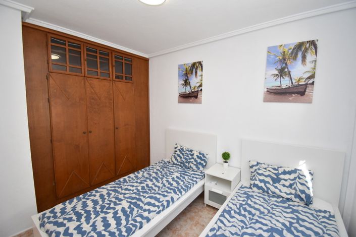 Image No.8-3 Bed Townhouse for sale