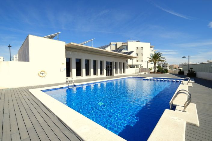 Image No.2-2 Bed Property for sale