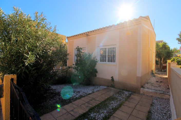 Image No.15-2 Bed Villa for sale