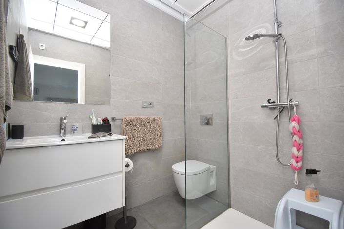 Image No.11-5 Bed Villa for sale