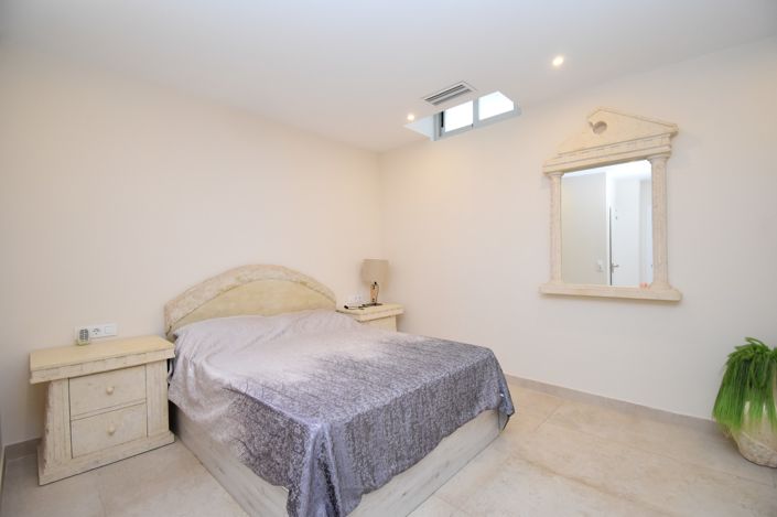 Image No.19-5 Bed Villa for sale