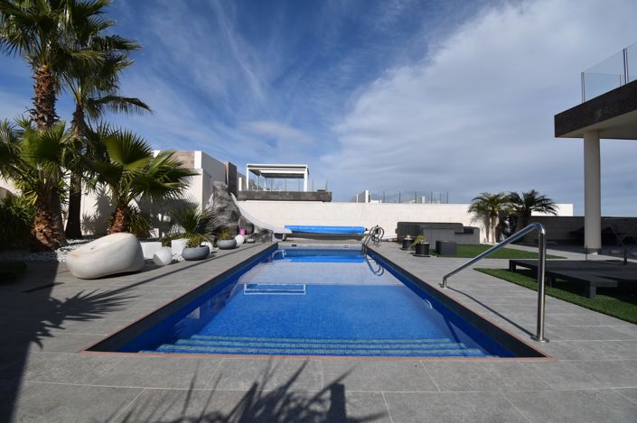 Image No.24-5 Bed Villa for sale