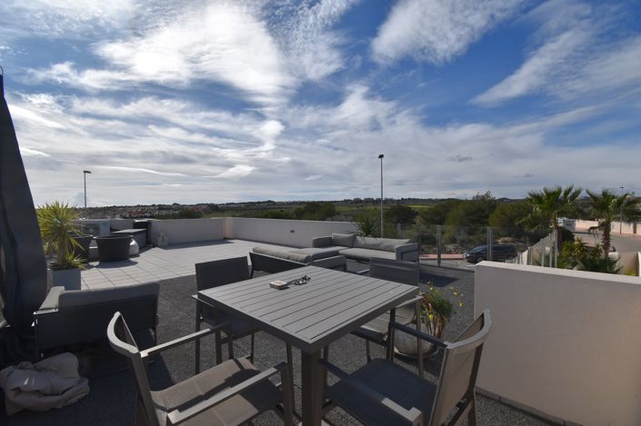 Image No.32-5 Bed Villa for sale