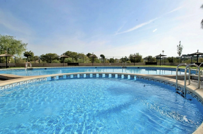 Image No.2-3 Bed Townhouse for sale